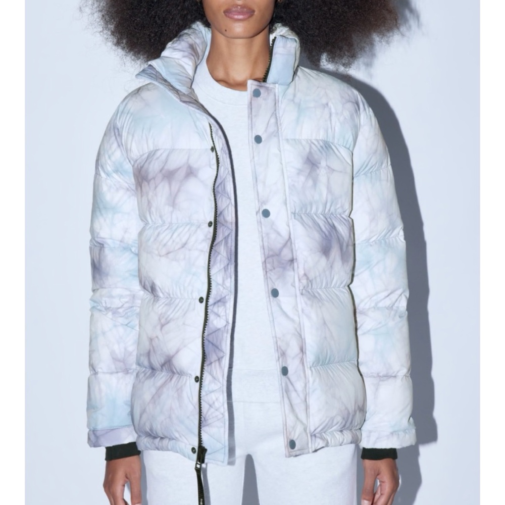 ARITZIA • Blue/Purple Tie Dye Super Puff Original Hooded Down Puffer Jacket, XXS